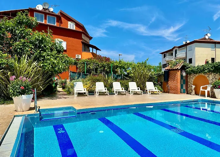Apartments Dugonjić